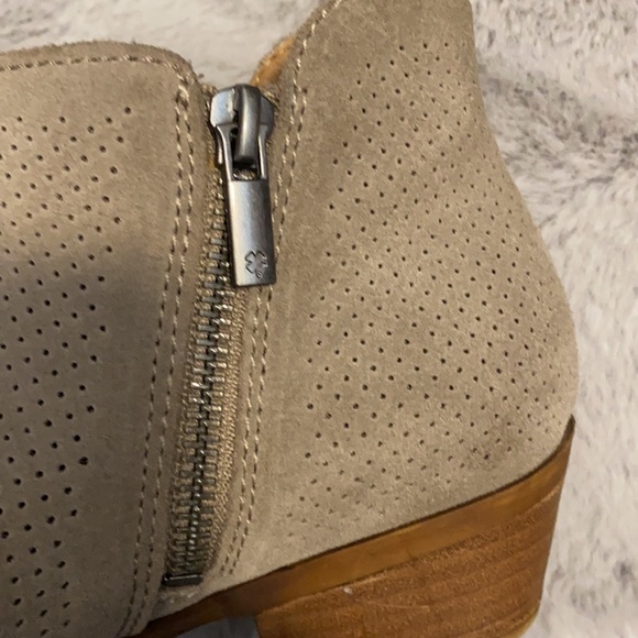 Lucky Brand perforated double zip bootie - Picture 4 of 6